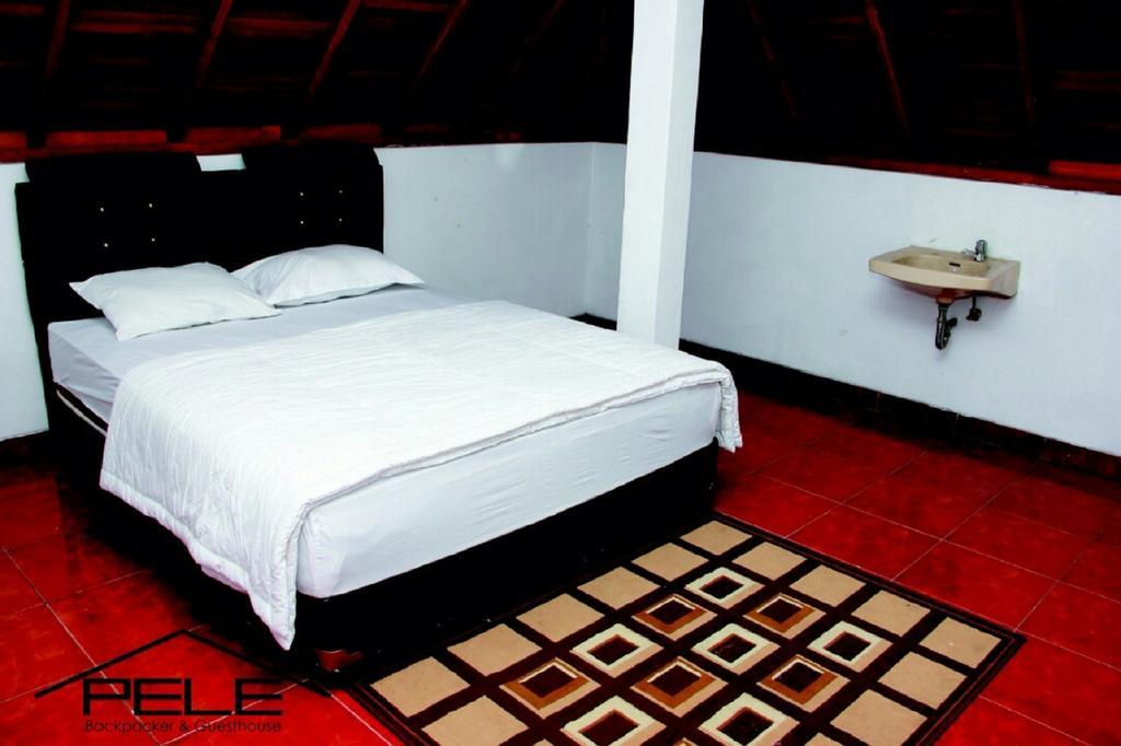 Pele Guesthouse Μπαντούνγκ Εξωτερικό φωτογραφία