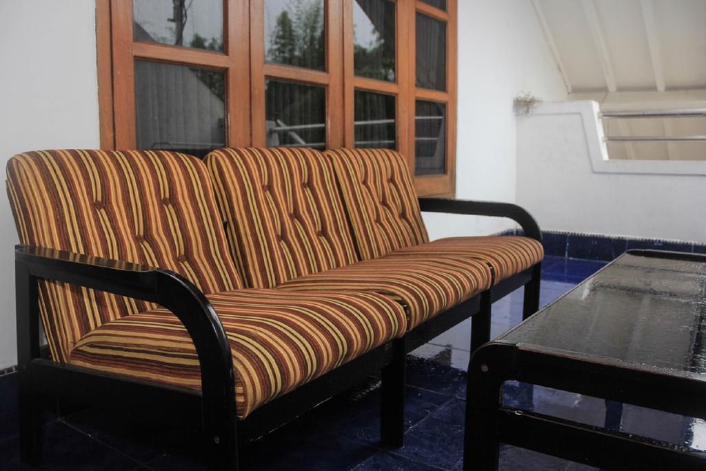 Pele Guesthouse Μπαντούνγκ Εξωτερικό φωτογραφία