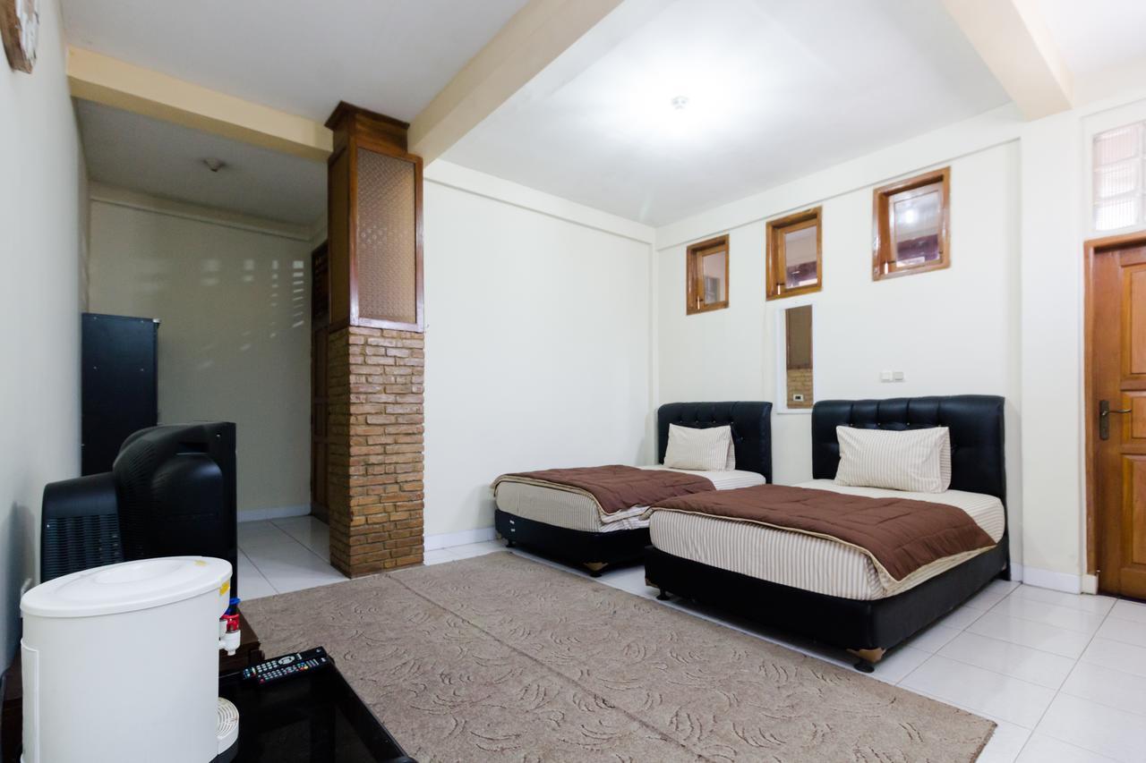 Pele Guesthouse Μπαντούνγκ Εξωτερικό φωτογραφία