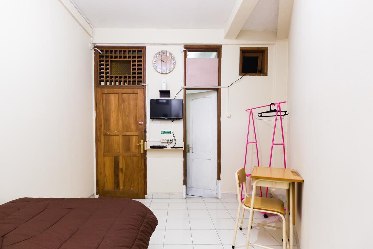 Pele Guesthouse Μπαντούνγκ Εξωτερικό φωτογραφία