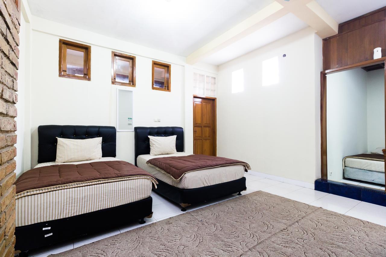 Pele Guesthouse Μπαντούνγκ Εξωτερικό φωτογραφία